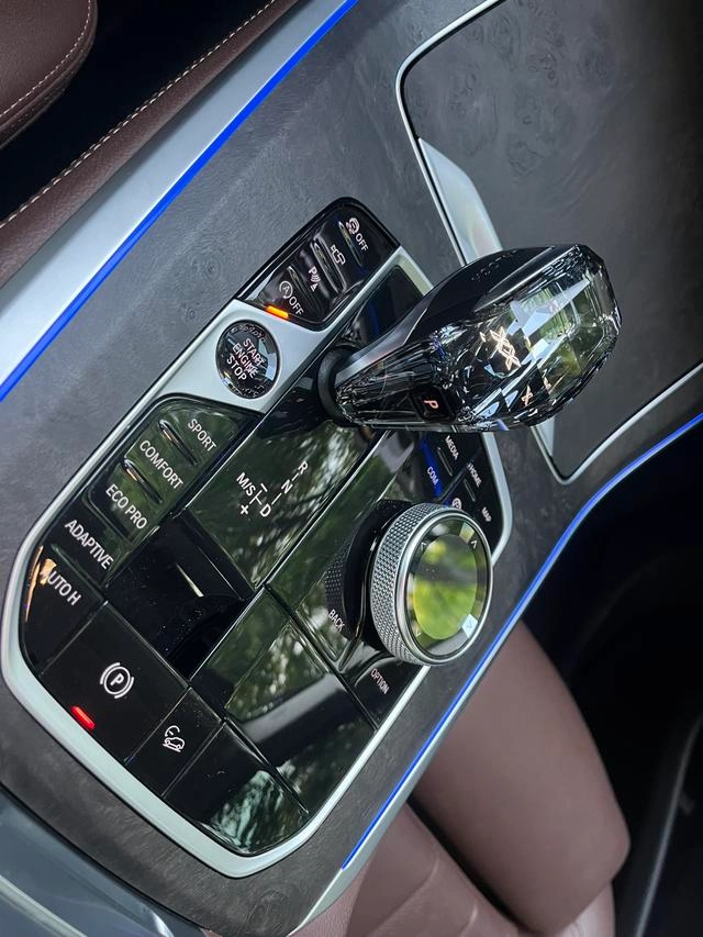 BMW X5 2021 xDrive40i M Sports suit interior photo 12