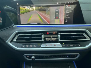 BMW X5 2021 xDrive40i M Sports suit interior photo 13
