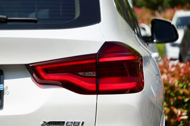BMW X3 2021 xDrive25i M Sports suit exterior photo 9