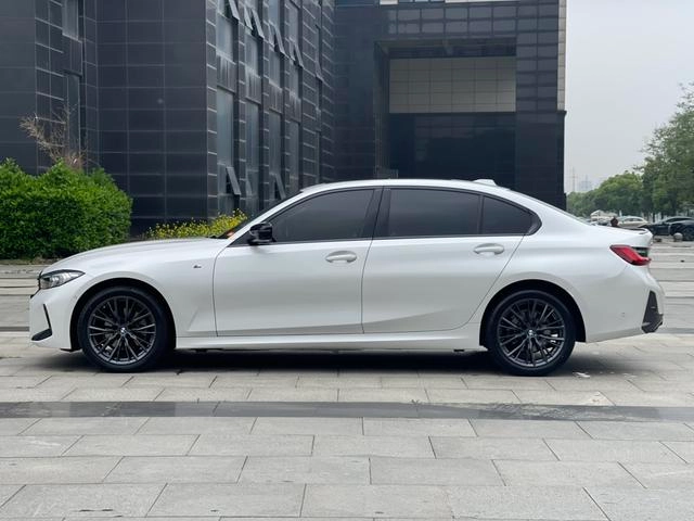 BMW 3 Series 2023 325Li M Sports Night Suit exterior photo 7