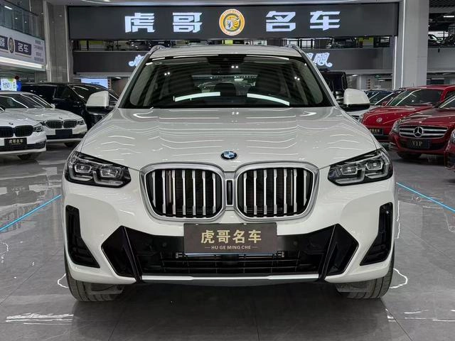 BMW X3 2022 Restyling xDrive25i M Sports suit exterior photo 2