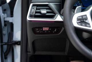 BMW 4 Series 2023 425i Convertible M Sports suit interior photo 16