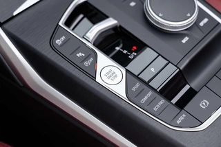 BMW 4 Series 2023 425i Convertible M Sports suit interior photo 20