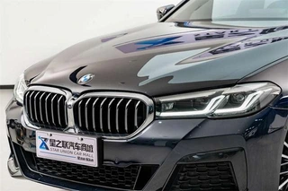BMW 5 Series 2023 530Li Leading Type M Sports suit exterior photo 4
