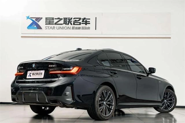 BMW 3 Series 2023 325i M Sports Night Suit exterior photo 7