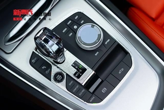 BMW Z4 2022 sDrive 25i M Sports Night Suit interior photo 17