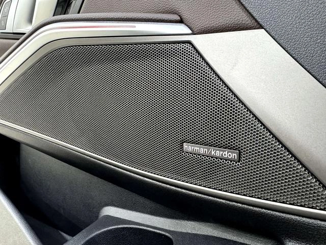 BMW 3 Series 2023 325Li M Sports Night Suit interior photo 17