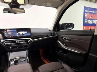 BMW 3 Series 2023 325Li M Sports Night Suit interior photo 20