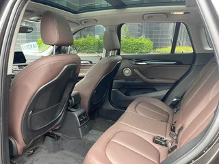 BMW X1 2020 sDrive25Li Leading Type interior photo 10