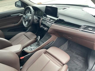 BMW X1 2020 sDrive25Li Leading Type interior photo 14