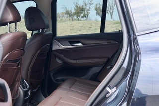 BMW X3 2022 xDrive30i Leader M Ensemble de nuit Yao intérieur photo 15