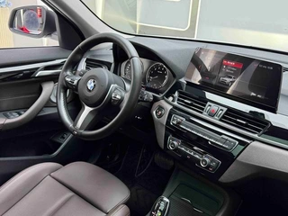 BMW X1 2022 sDrive25Li Leading Type interior photo 12