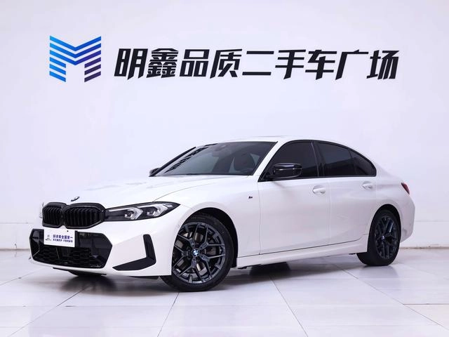BMW 3 Series 2025 330i M Sports Night Suit exterior photo 3
