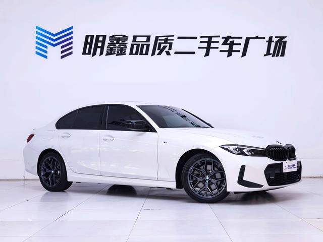 BMW 3 Series 2025 330i M Sports Night Suit exterior photo 6