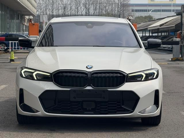 BMW 3 Series 2023 330i M Sports Night Suit exterior photo 2