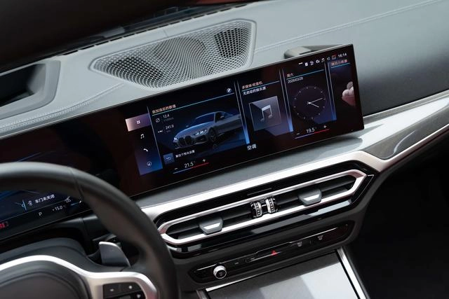 BMW 4 Series 2023 430i M Sports Night Suit interior photo 14