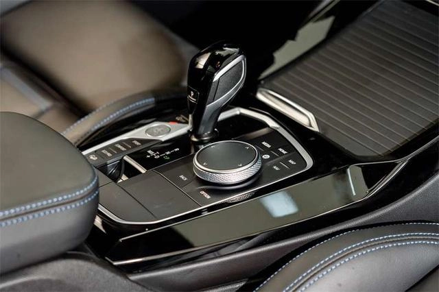 BMW X3 2022 M40i interior photo 20