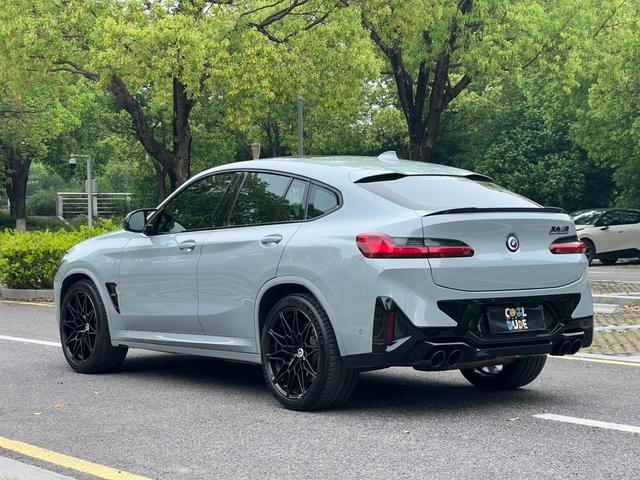 BMW X4 M 2022 X4 M Thunder Edition interior photo 16