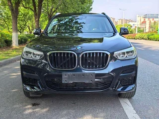 BMW X3 2021 xDrive30i Líder M Conjunto deportivo exterior foto 3