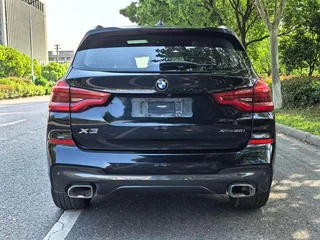 BMW X3 2021 xDrive30i Líder M Conjunto deportivo interior foto 9