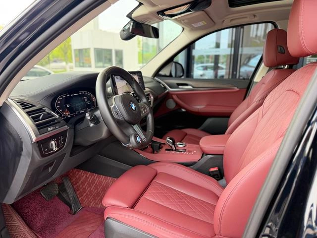 BMW X3 2023 xDrive30i Leading Type M Obsidian Night Suit interior photo 9