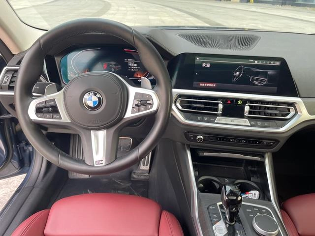 BMW 4 Series 2022 425i M Sports suit interior photo 11