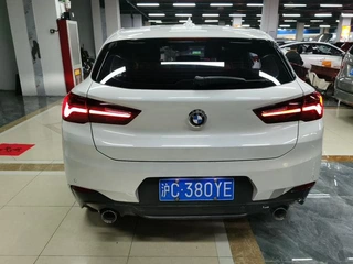 BMW X2 2021 sDrive25i M Sports suit interior photo 8