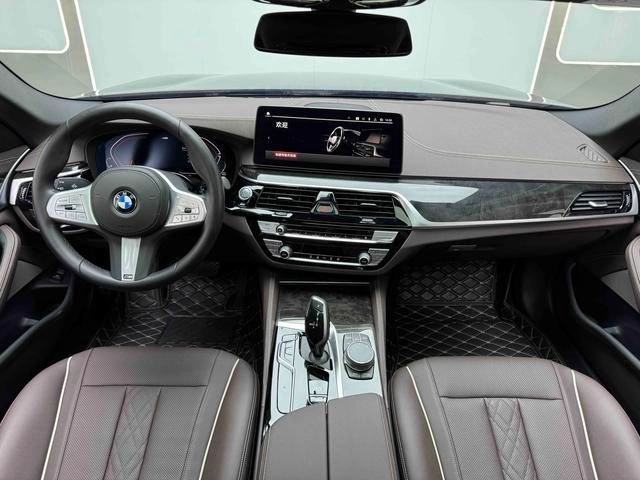 BMW 5 Series 2022 Second change 525Li M Sports suit exterior photo 7