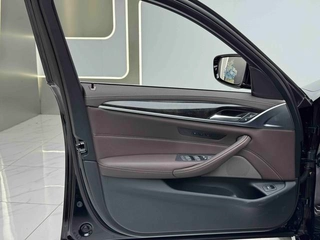 BMW 5 Series 2022 Second change 525Li M Sports suit interior photo 12