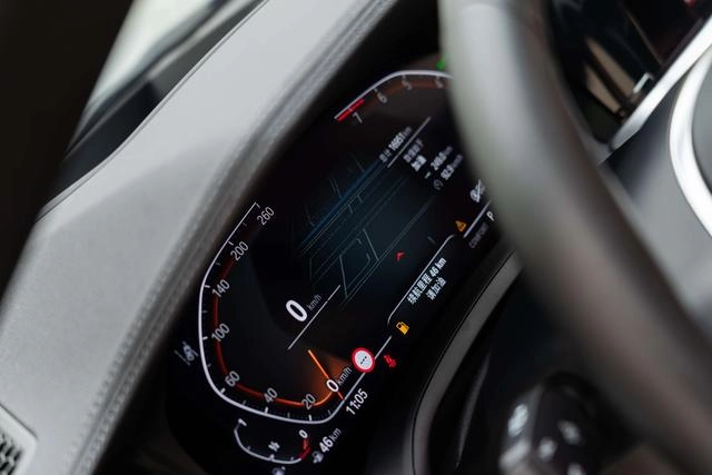 BMW 4 Series 2022 430i Gran Coupe M Sports Night Suit interior photo 19