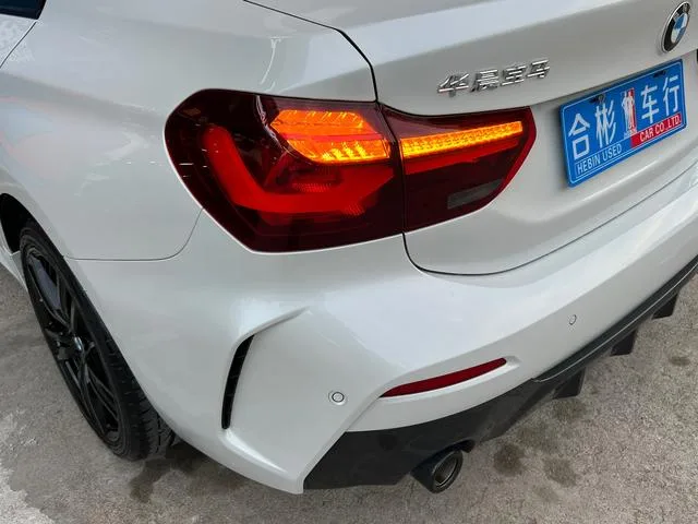 BMW 1 Series 2023 125i M Sports Obsidian Night Edition exterior photo 10