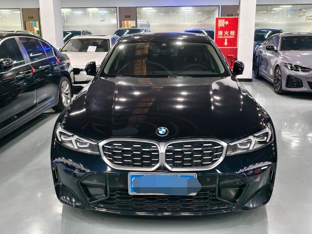 BMW 3 Series 2023 325Li M Conjunto deportivo exterior foto 2