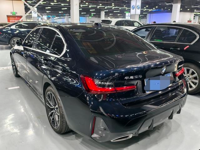 BMW 3 Series 2023 325Li M Conjunto deportivo exterior foto 4