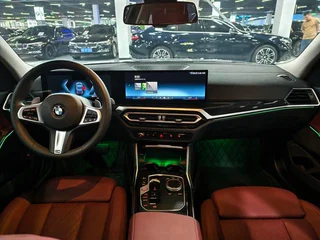 BMW 3 Series 2023 325Li M Conjunto deportivo interior foto 13