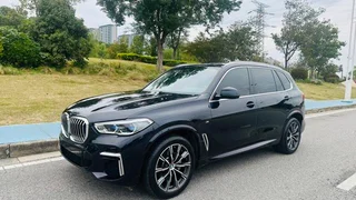 BMW X5 2022 Mise à jour xDrive 30Li Type de luxe M Ensemble de sport