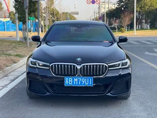 BMW 5 Series 2022 Second change 525Li M Sports suit exterior photo 2