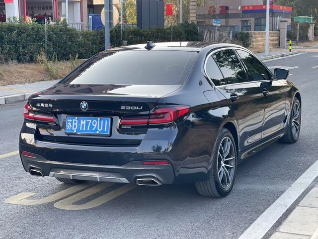 BMW 5 Series 2022 Second change 525Li M Sports suit exterior photo 4