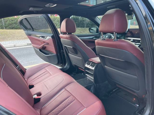 BMW 5 Series 2022 Second change 525Li M Sports suit interior photo 13