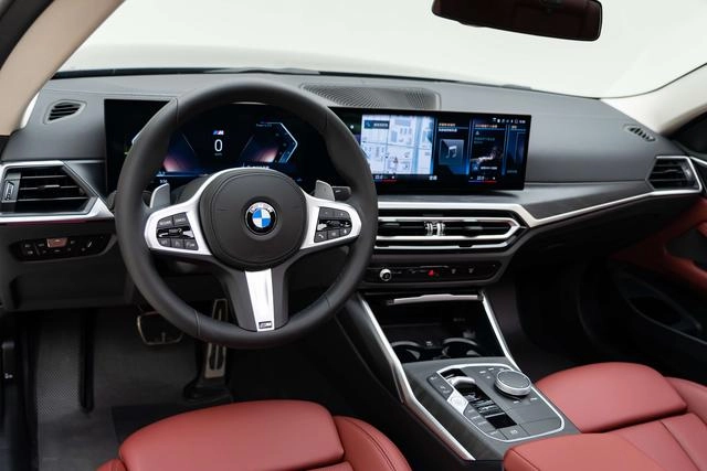 BMW 4 Series 2023 425i M Conjunto deportivo interior foto 14