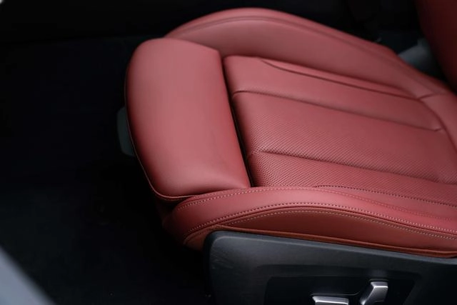 BMW 4 Series 2023 430i Convertible M Sports Night Suit interior photo 13