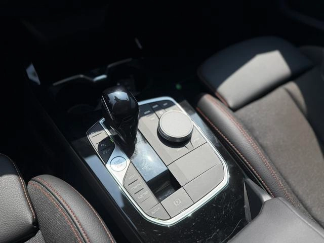 BMW 2 Series 2021 225i Coupé à quatre portes M Ensemble de sport intérieur photo 10