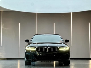 BMW 5 Series 2021 Модификация 525Li M Спортивный костюм экстерьер фото 2