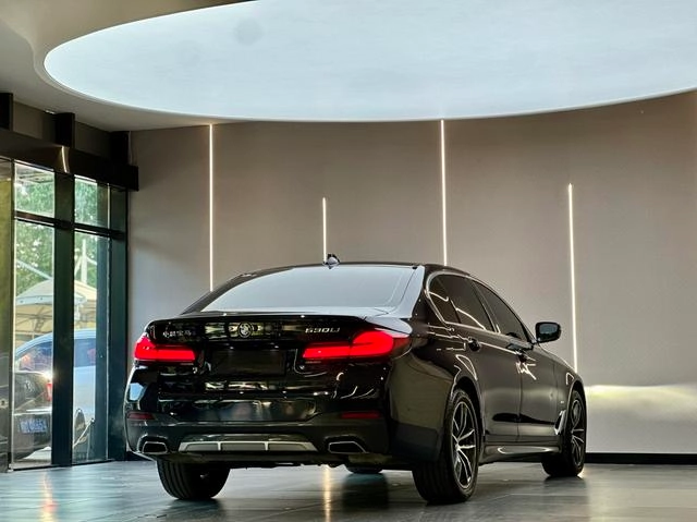BMW 5 Series 2021 Модификация 525Li M Спортивный костюм экстерьер фото 6