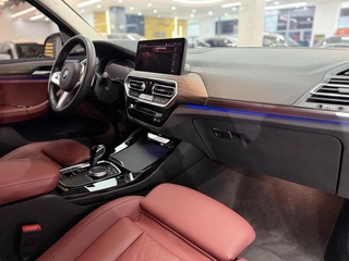 BMW X3 2023 xDrive30i Leading Type M Obsidian Night Suit interior photo 11