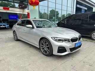 BMW 3 Series 2022 320Li M Sports suit exterior photo 3
