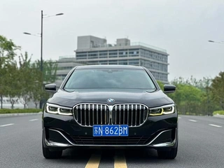 BMW 7 Series 2021 730Li Luxury Set exterior photo 2