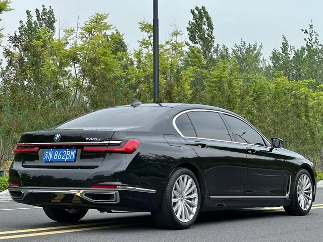 BMW 7 Series 2021 730Li Luxury Set exterior photo 4