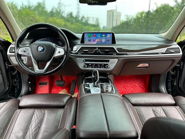 BMW 7 Series 2021 730Li Luxury Set interior photo 20