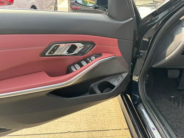 BMW 3 Series 2025 325Li M Sports suit exterior photo 6