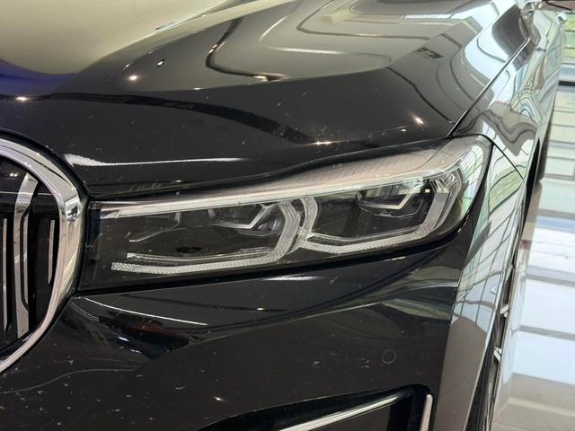 BMW 7 Series 2021 730Li M Sports suit exterior photo 2